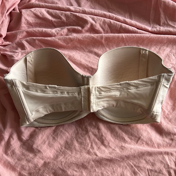 Strapless bra 34g - Picture 3 of 6